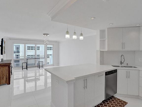 5th image of 133 N Pompano Beach Blvd APT 1103