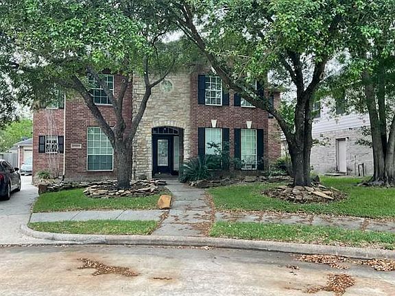 2nd image of 25707 White Springs Ct