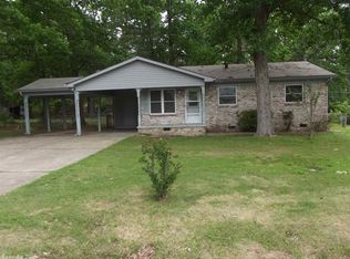 900 Quince Hill Rd, Jacksonville, AR 72076