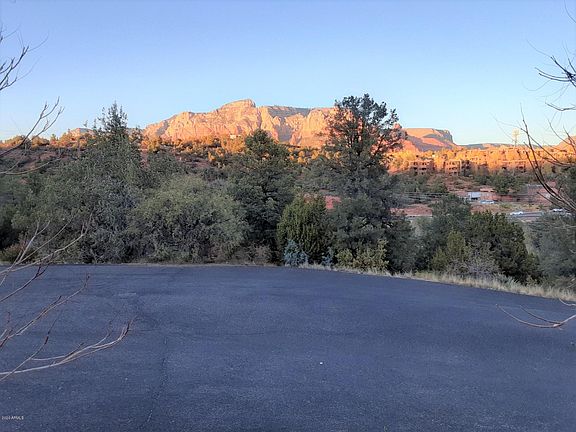 4th image of 550 Sedona Vista Dr Lot 7