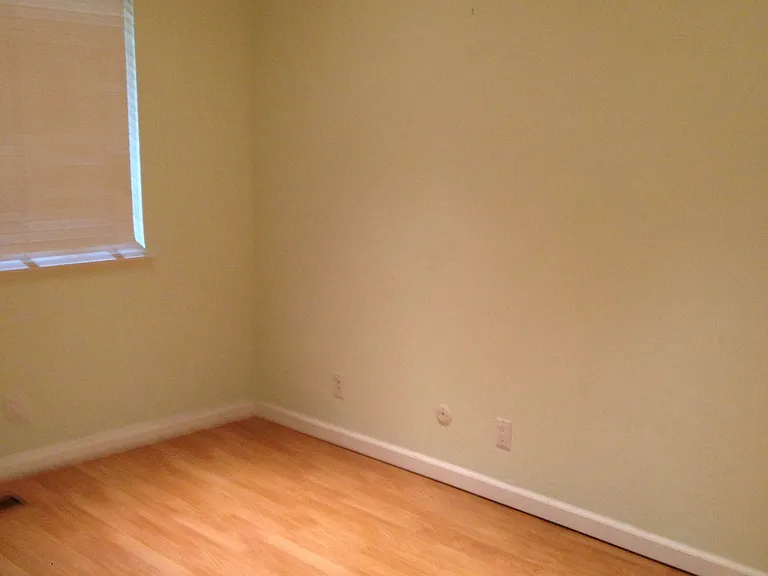 1142 Glengarry Dr — Photo 5
