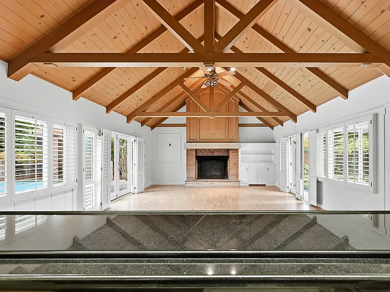 20 Kent Pl — Photo 45