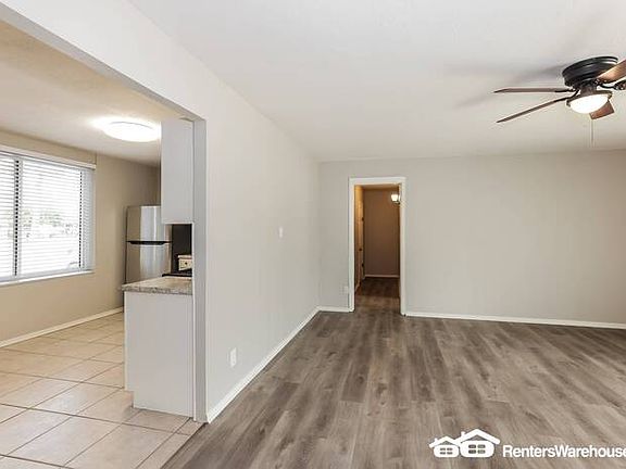4th image of 2915 W Mandalay Ln