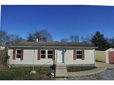 2215 Conrad Ave photo 1