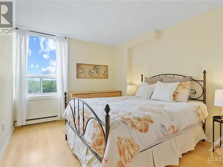1177 Belanger Ave — Photo 21