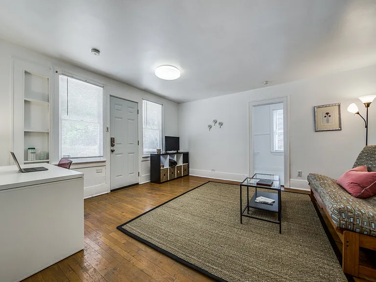 508 E Dewey Pl #4 — Photo 9