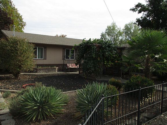3rd image of 1245 Woodland Ave