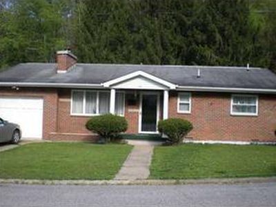 2171 N 21st St, Nitro, WV, 25143