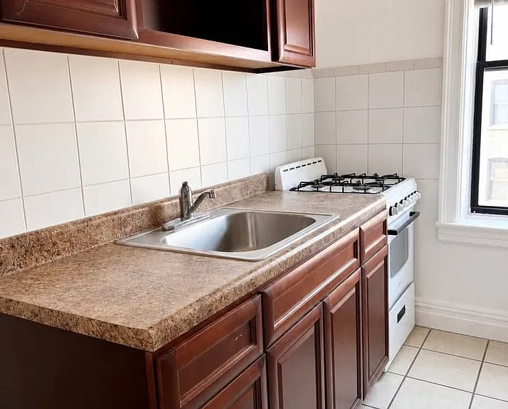 2048 Kennedy Blvd #3 — Photo 8