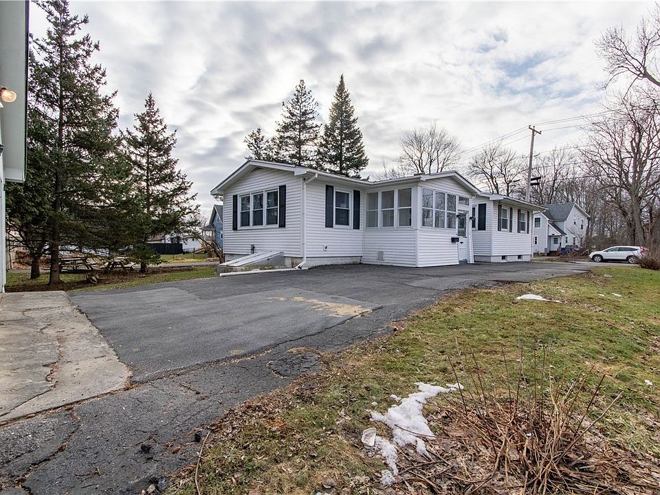 1025 St, Watertown, NY 13601 Zillow