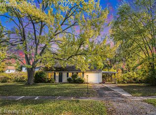 1130 Norwood Rd, Lansing, MI 48917