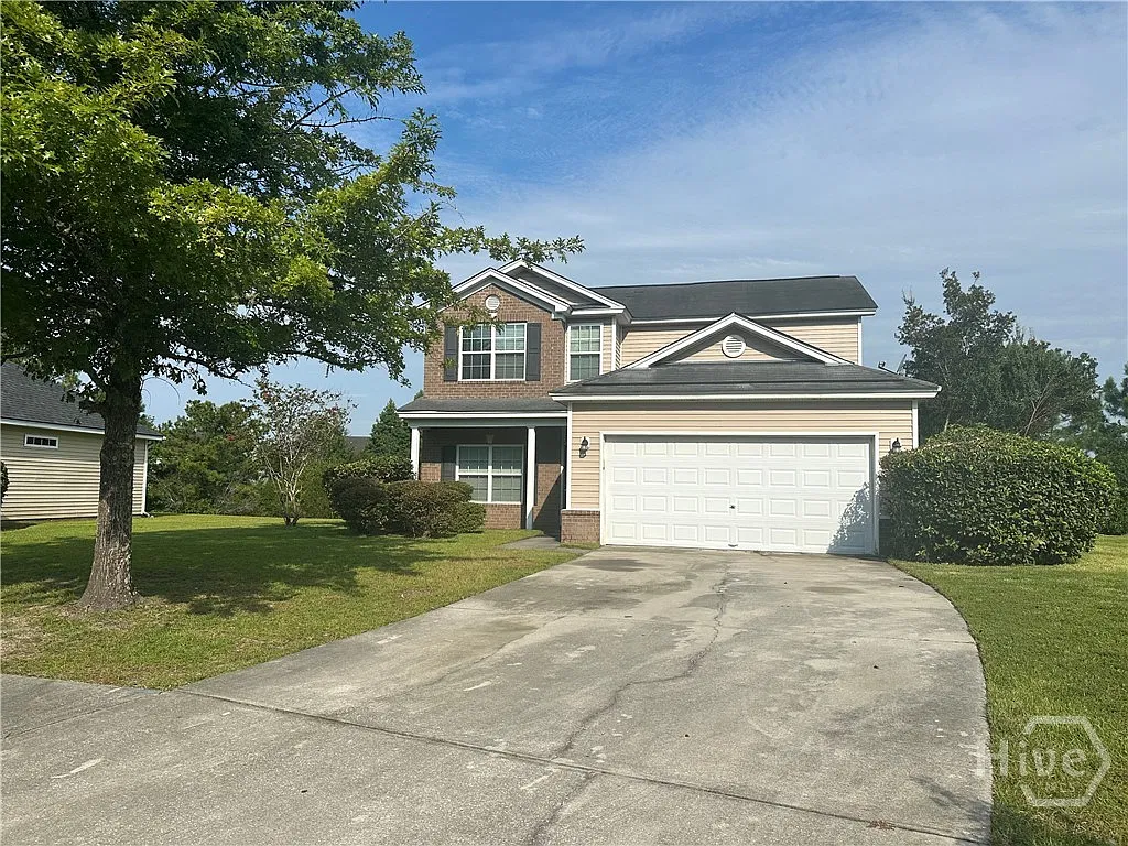 3 bed, 2.5 bath, 1620 sqft, $1,975 — Photo 2
