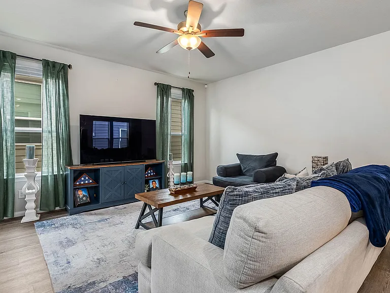 5147 Longhorn Riv — Photo 8