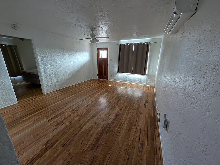 1021 Headingly Ave NW #1 — Photo 6