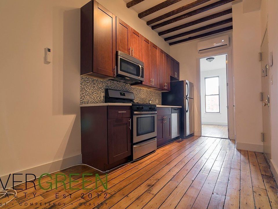 1st image of 128 Boerum St #207