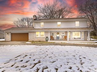 4565 Wessex Dr, Brookfield, WI 53045