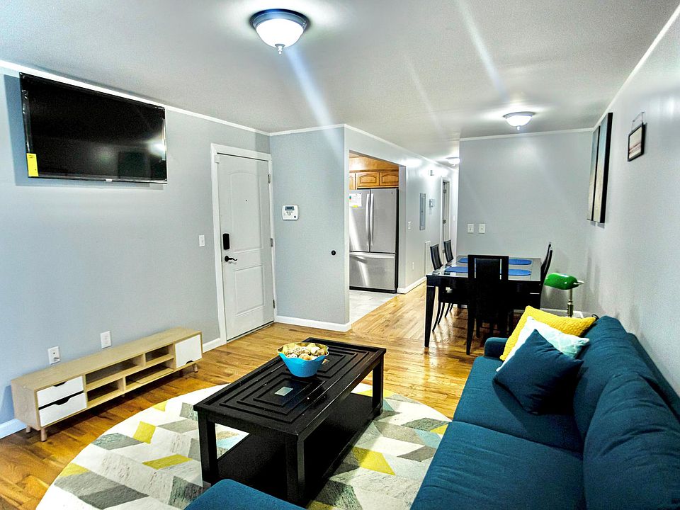 Showroom Living room
