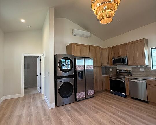 3rd image of 7849 Brighton Ave