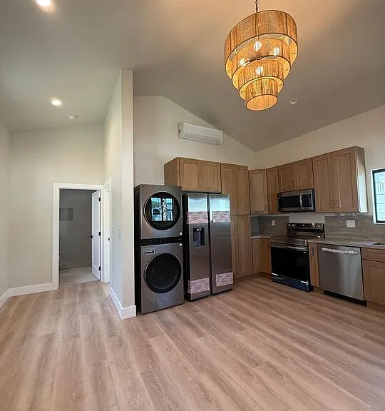 7849 Brighton Ave — Photo 3