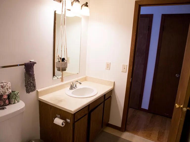 1317 S Thompson Dr — Photo 20