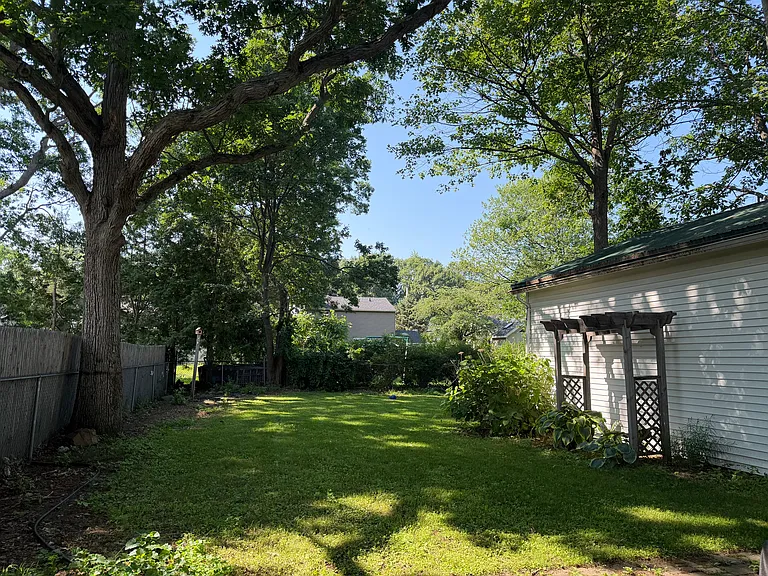 78 Woodlawn Rd #A — Photo 17