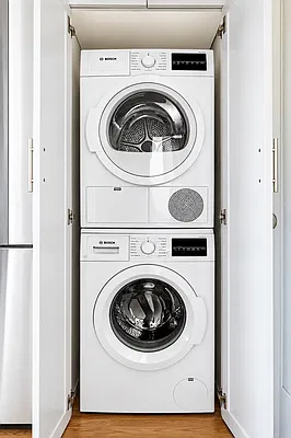 Laundry, photo 1