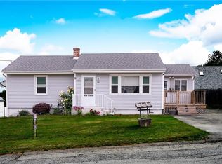 46 Kaufman Rd, Tiverton, RI 02878