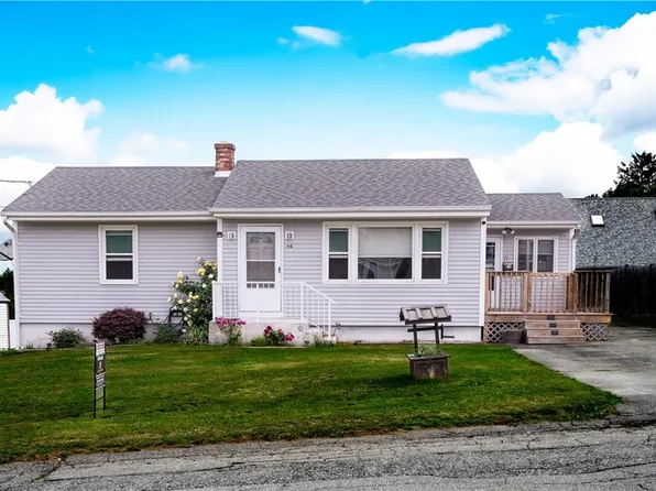 46 Kaufman Rd, Tiverton, RI 02878