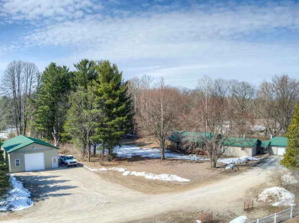 4793 E Duck Lake Rd, Grawn, MI 49637