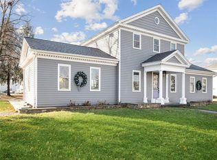 611 1st Ave E, Newton, IA 50208