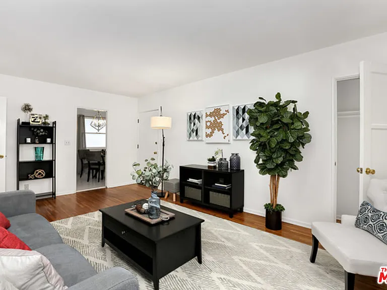 2427 Centinela Ave #G — Photo 3