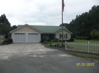 2037 Williamson Rd, Blackshear, GA 31516