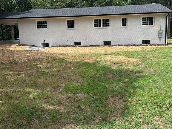 3rd image of 5726 Edgar Rd