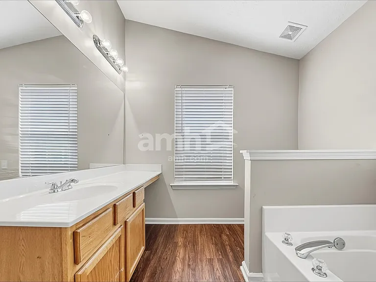 6252 Whitetail Ct NW — Photo 11