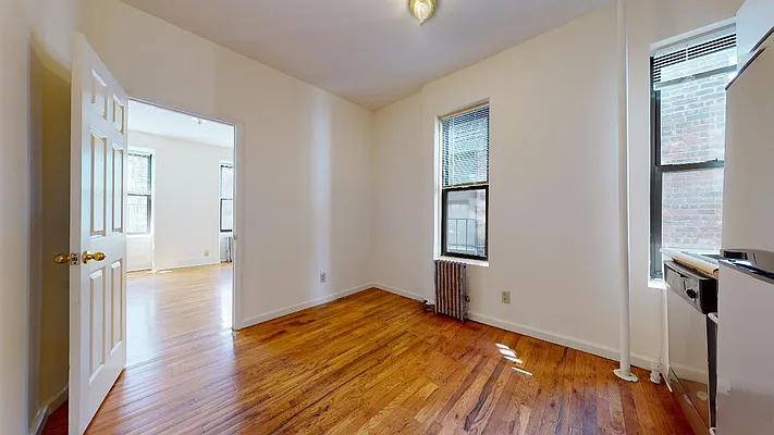 Rented by Bond New York | media 21