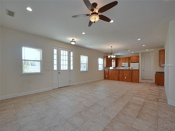 4th image of 828 Butch Cassidy Ln