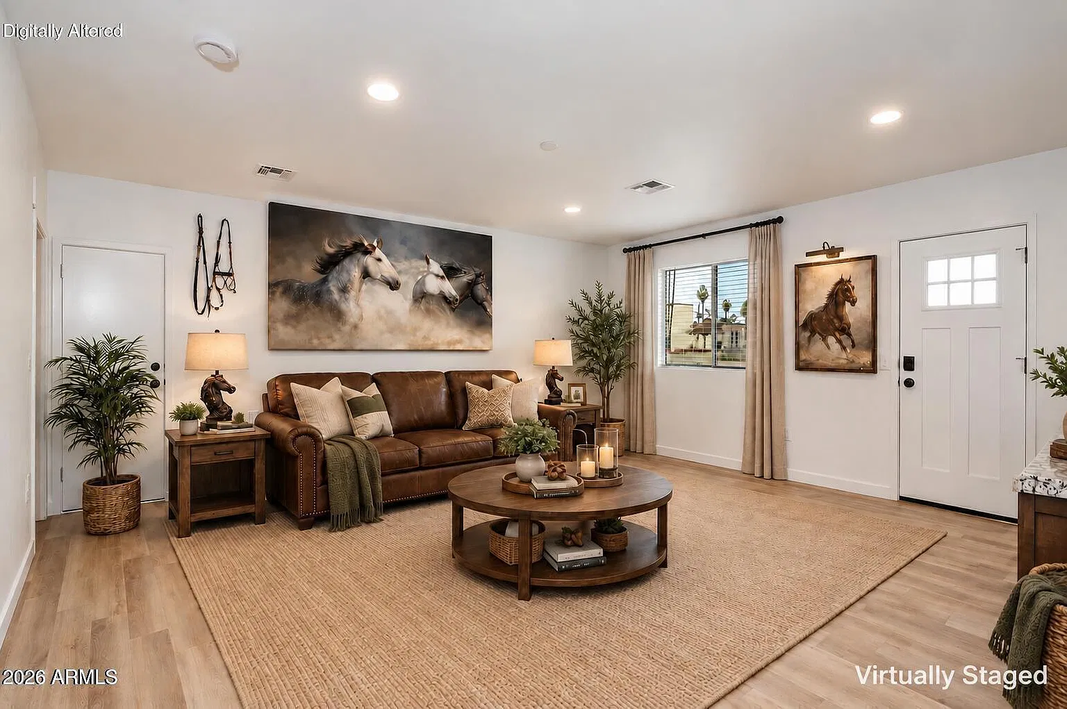 3 bed, 2.0 bath, 1007 sqft, $1,800 — Photo 2