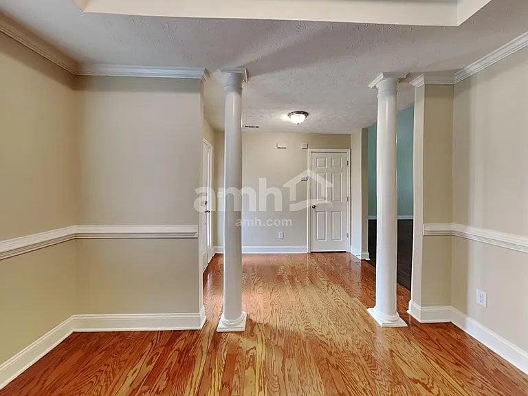 141 Bridgemill Dr — Photo 5