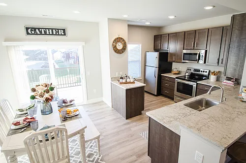Floor plan END UNIT Floorplan XX1