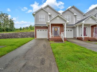 200 Deck Ln UNIT 801, Blountville, TN 37617