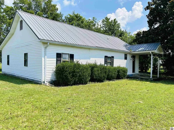 1334 Jefferson St, Cadiz, KY 42211