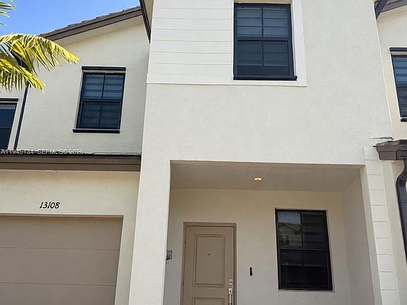 5th image of 13108 SW 232nd St