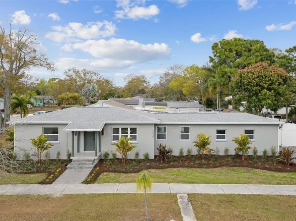 5921 15th Ave S, Gulfport, FL 33707