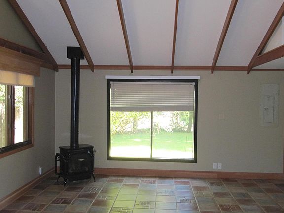 4th image of 6521 125th Ave NE #2