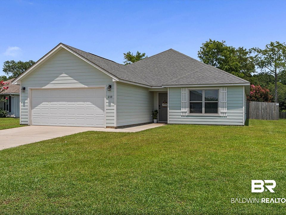 1st image of 218 Lakefront Cir
