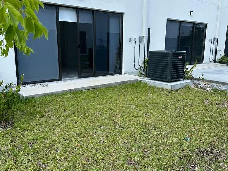 1310 NW 5th Ave #1310 — Photo 24