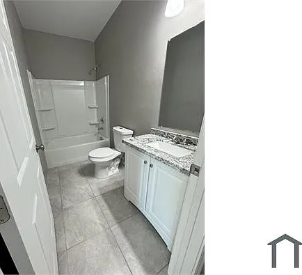 3 bed, 1395 sqft, $1,900 — Photo 3