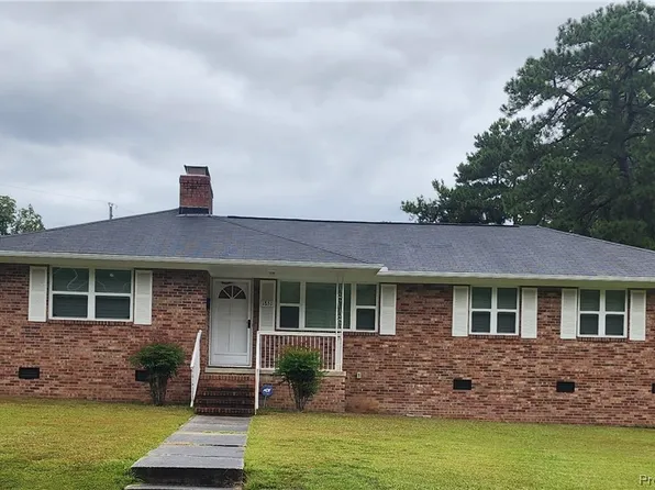 1851 Cascade St, Fayetteville, NC 28301