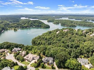 3722 Wavespray Ct, Gainesville, GA 30506