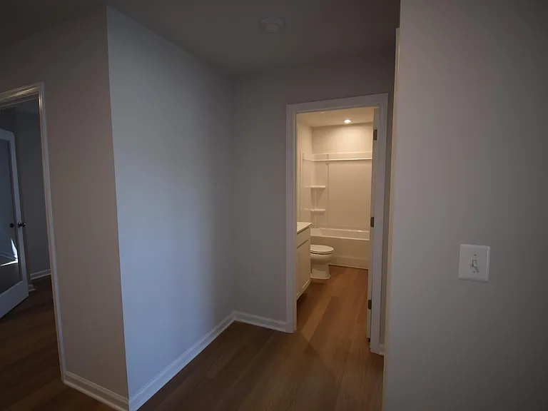 335 Horse Path Dr — Photo 5